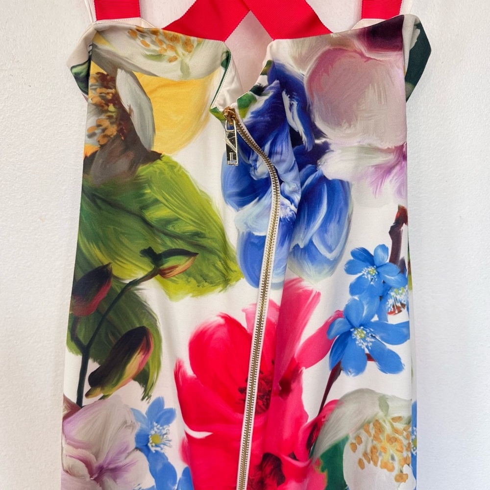 Ted Baker Floral White and Red Sleeveless Sweetheart Bodycon Midi Dress - Picture 12 of 16